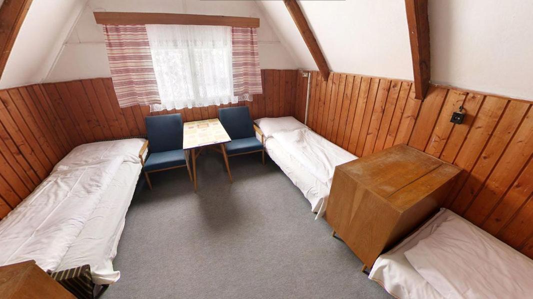 Вилла Bungalovy Roznov Рожнов-под-Радгоштем Экстерьер фото